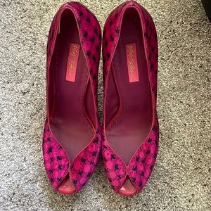 Betsy Johnson Heels Size 9